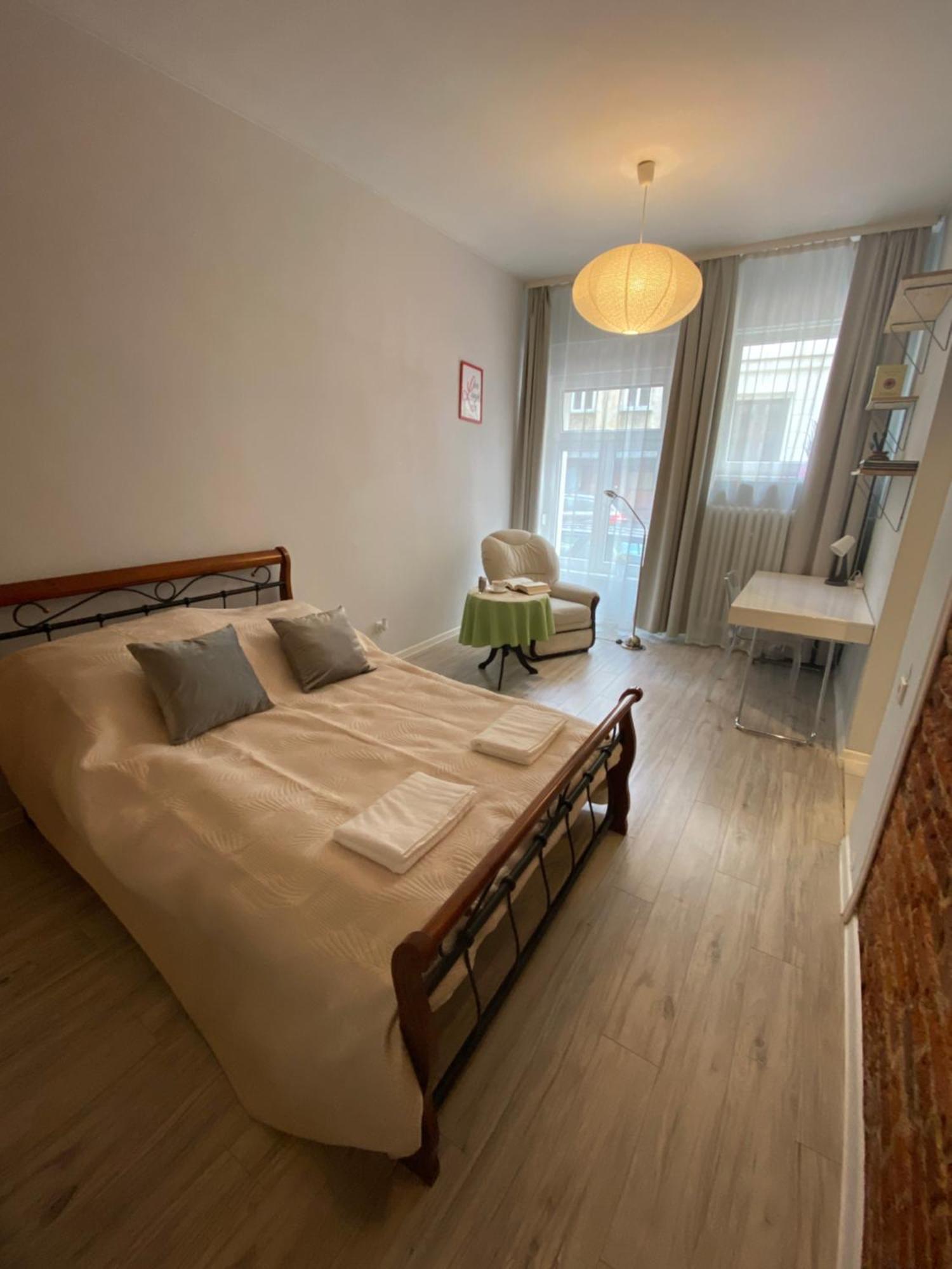 Cichy Zakatek-piotrkowska Apartment